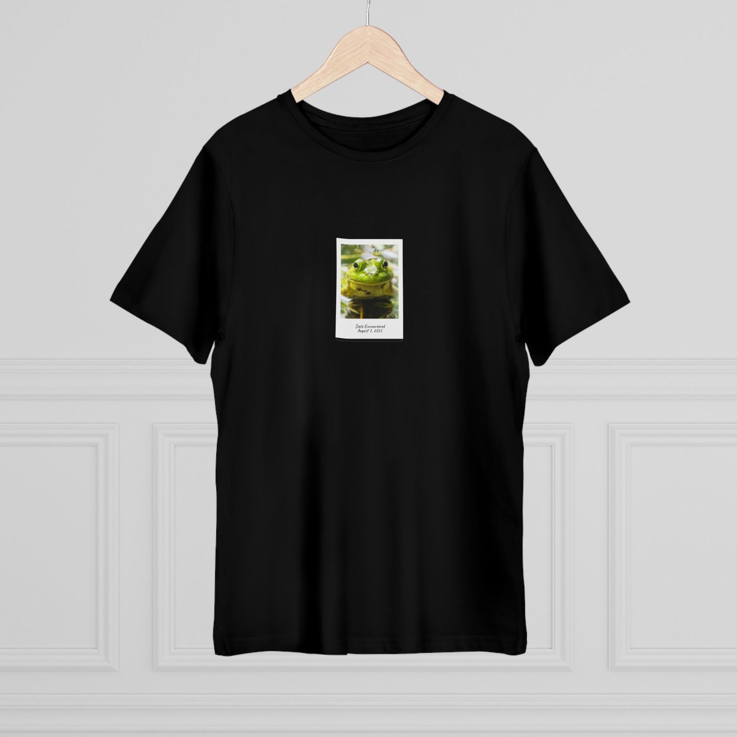 Frog 8.7.25 | T-Shirt