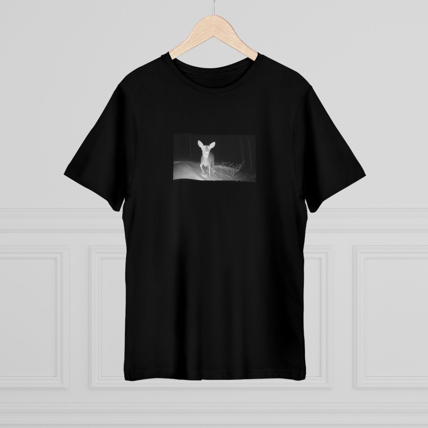 Trail Cam Doe | T-Shirt