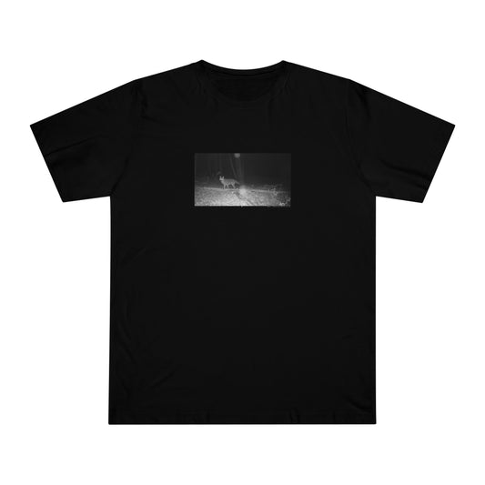 Trail Cam Coyote | T-Shirt