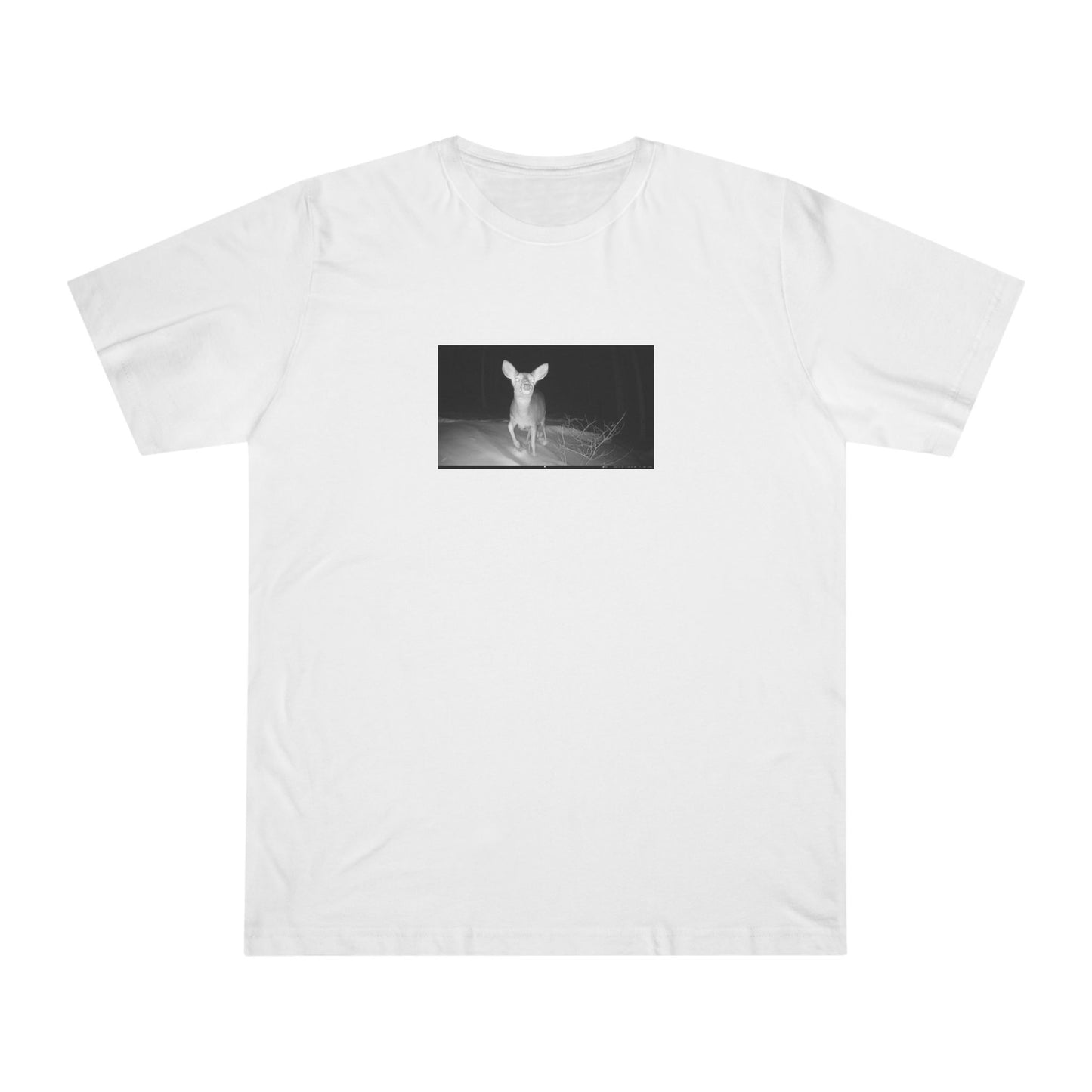 Trail Cam Deer | T-Shirt