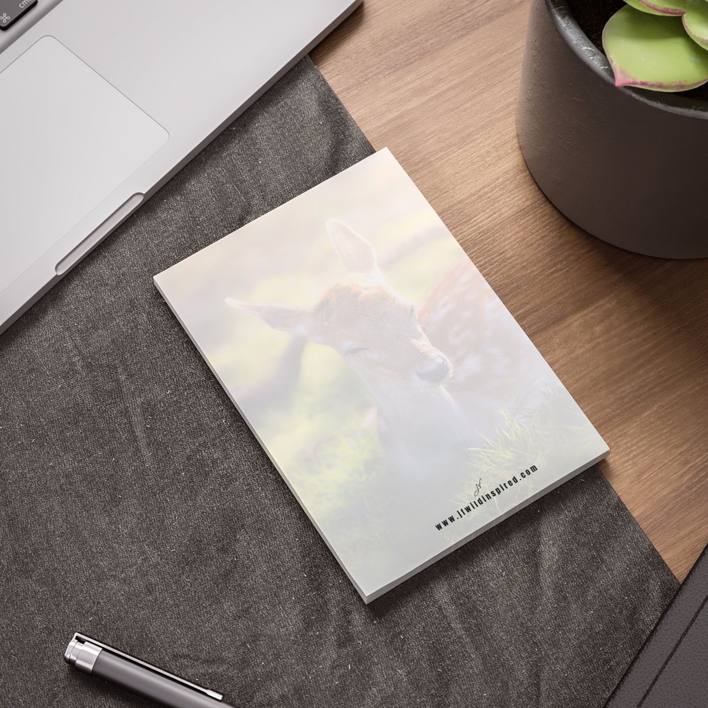 Fawn | Post-It Note Stack