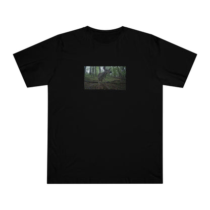 Trail Cam Deer 2 (Color) | T-Shirt