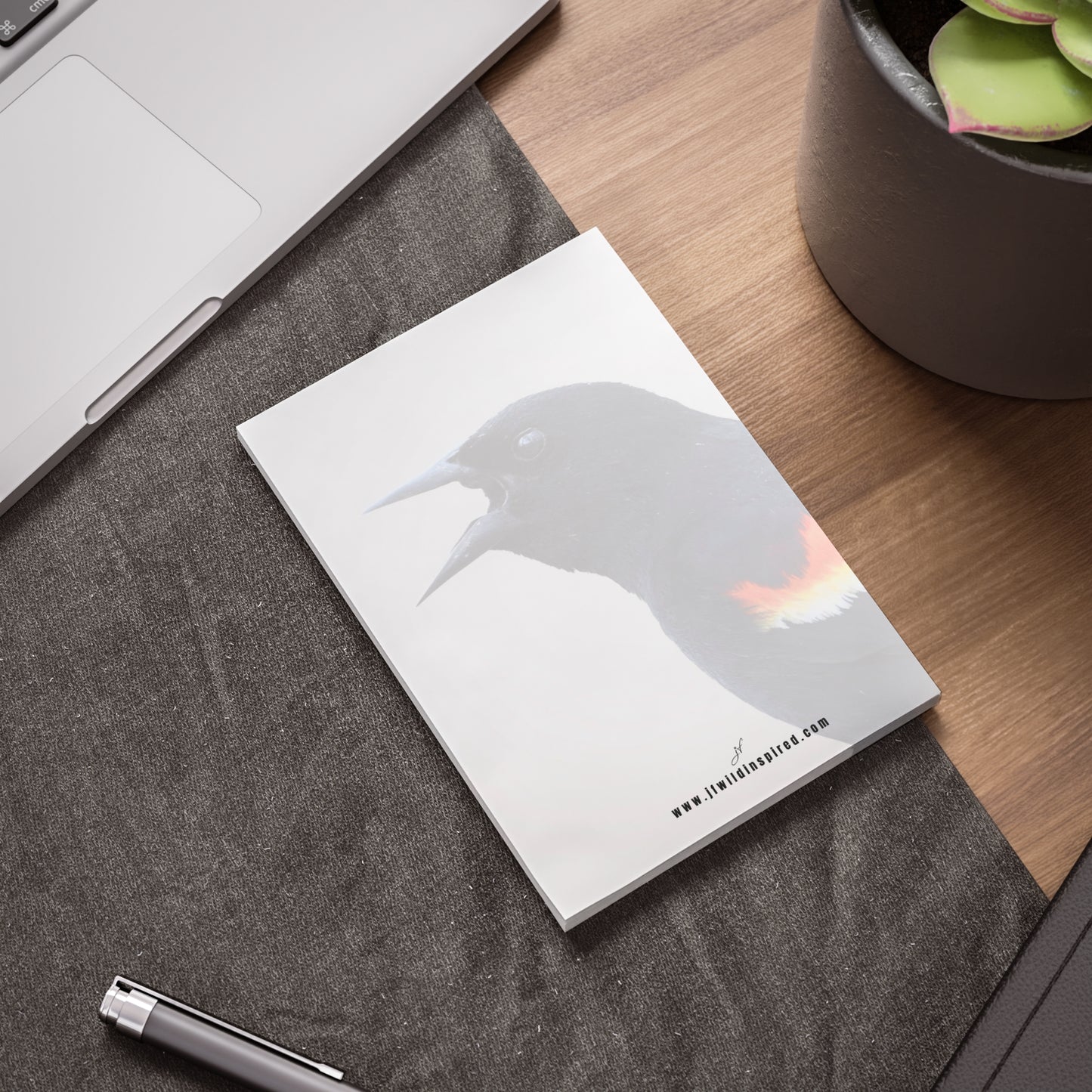 Red-Winged Blackbird | Post-It Note Stack