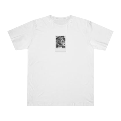 Snow Leopard | T-Shirt