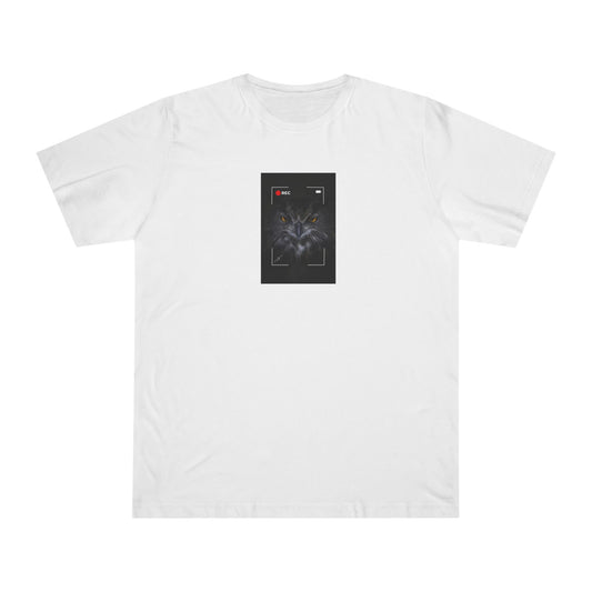 Owl In Focus | T-Shirt