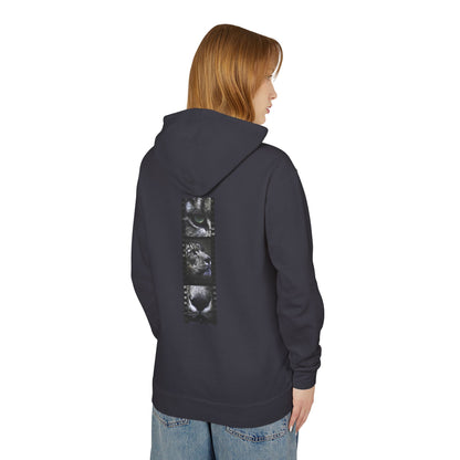 Snow Leopard In Focus | Hoodie
