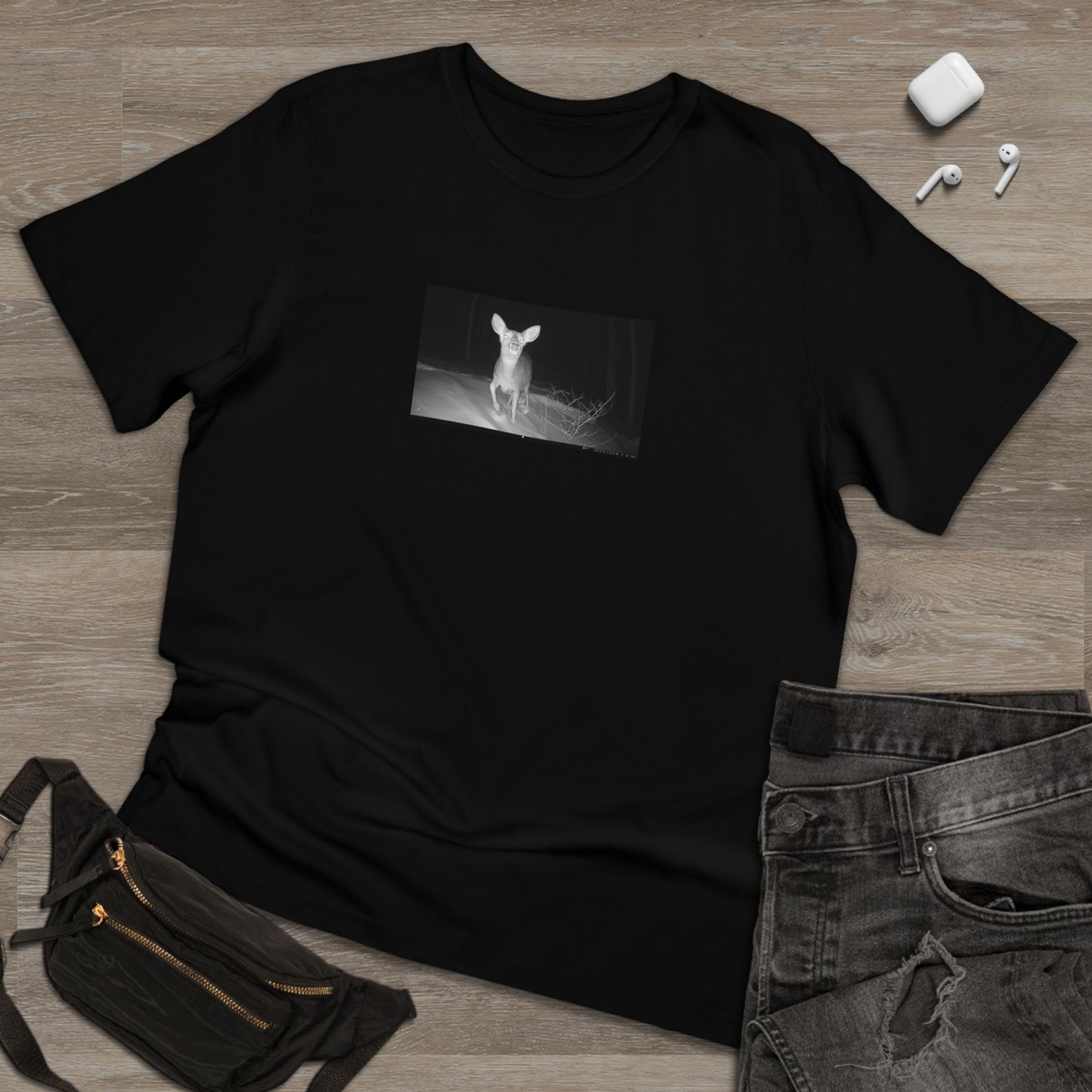 Trail Cam Deer | T-Shirt