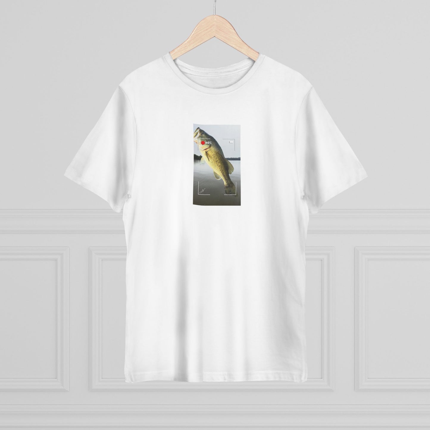 Largemouth Bass In Focus | T-Shirt