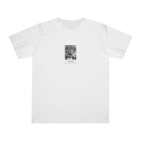 Snow Leopard 8.10.19 | T-Shirt