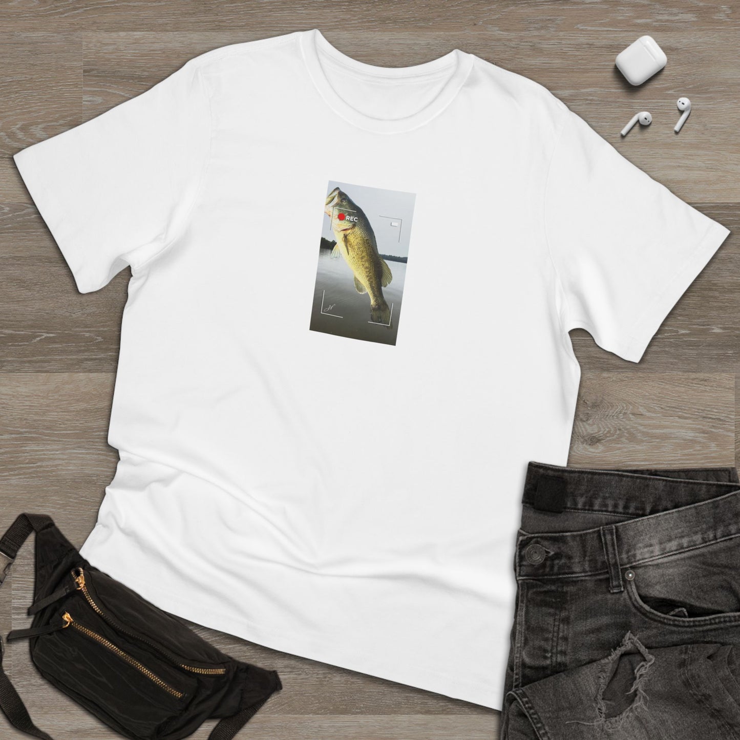 Largemouth Bass In Focus | T-Shirt