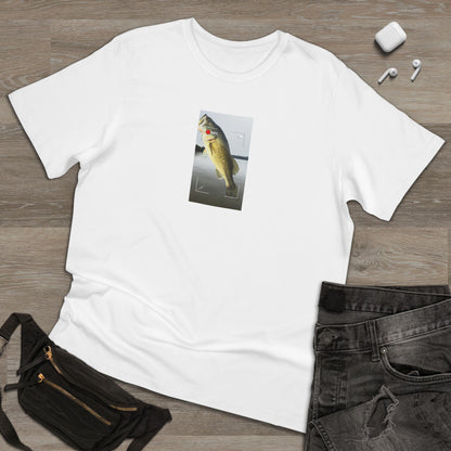 Largemouth Bass In Focus | T-Shirt
