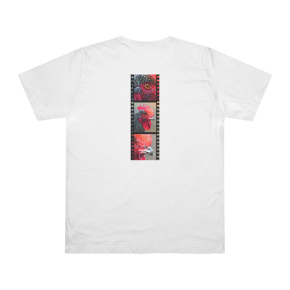 Rooster In Focus | T-Shirt